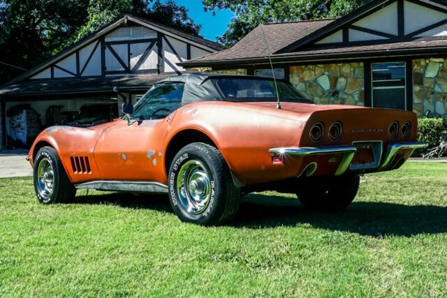 Chevrolet Corvette 1968 image number 18