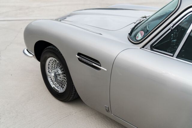 Aston Martin DB6 Vantage 1966 image number 18