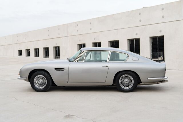 Aston Martin DB6 Vantage 1966 image number 9