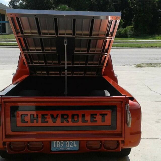 Chevrolet C-10 1971 image number 4