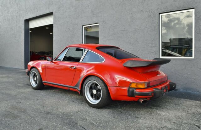 Porsche 930 1979 image number 32