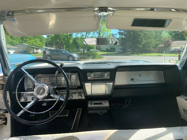 Lincoln Continental 1963 image number 19