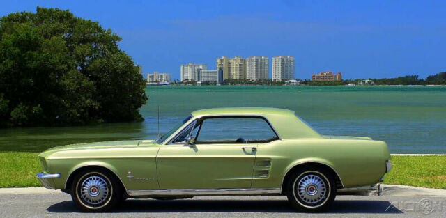 Ford Mustang 1967 image number 1