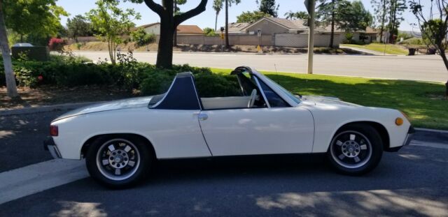 Porsche 914 1974 image number 28