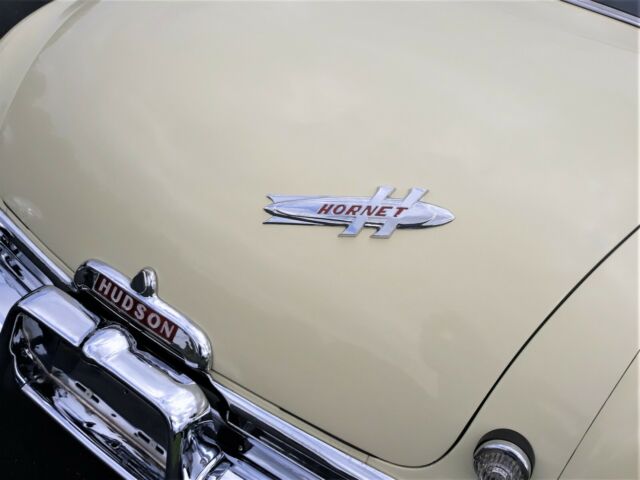 Hudson Hornet 1952 image number 20