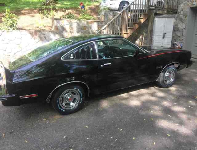 Ford Mustang 2 1976 image number 14