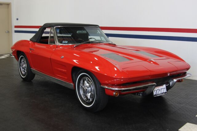 Chevrolet Corvette 1963 image number 30