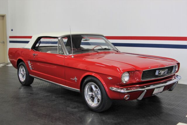 Ford Mustang 1966 image number 27