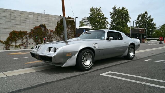 Pontiac Firebird 1979 image number 24