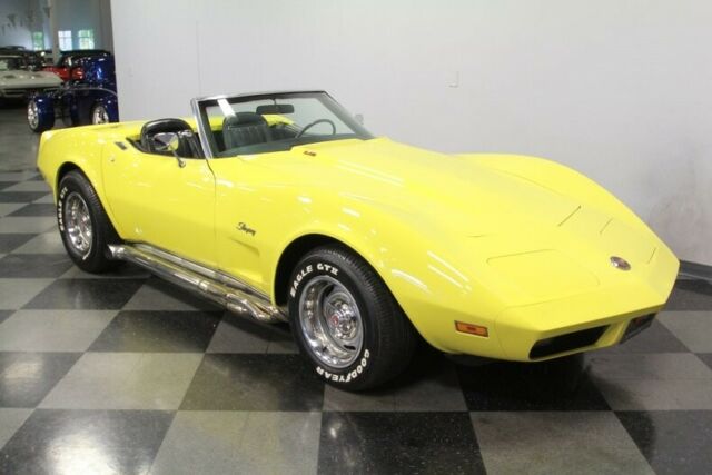 Chevrolet Corvette 1974 image number 17