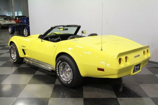 Chevrolet Corvette 1974 image number 9