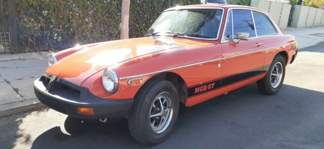 MG MGB 1974 image number 0