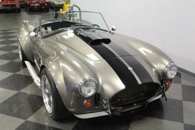 Shelby Cobra 1965 image number 18