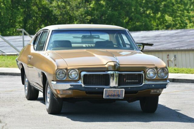 Pontiac Le Mans 1970 image number 15