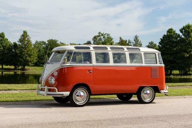 Volkswagen 23 Window Deluxe Bus 1963 image number 1