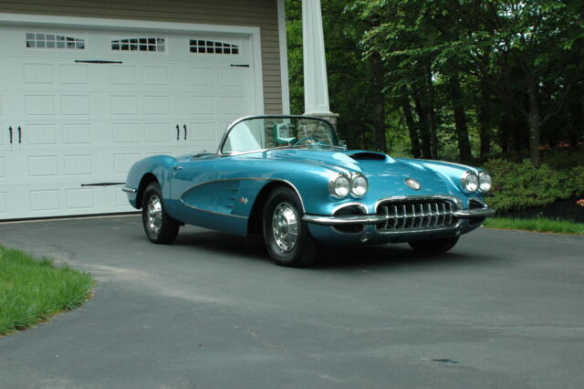 Chevrolet Corvette 1959 image number 0