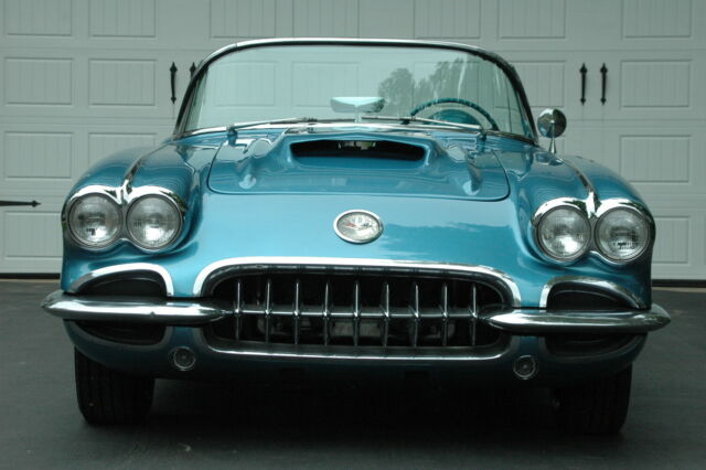 Chevrolet Corvette 1959 image number 27