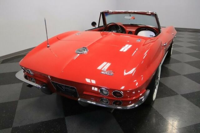 Chevrolet Corvette 1966 image number 12