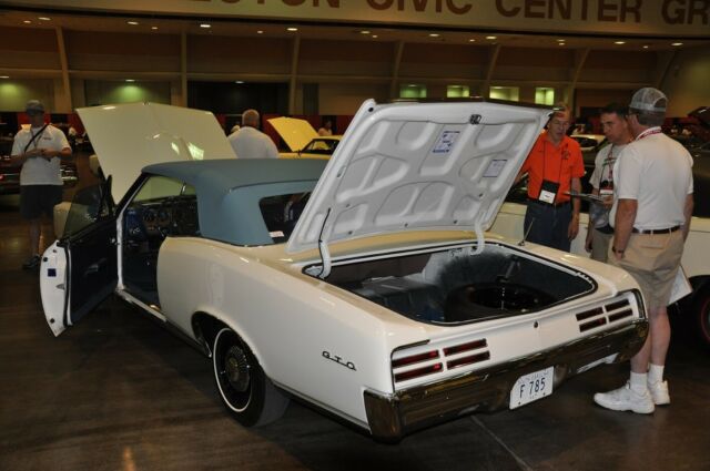 Pontiac GTO 1967 image number 22