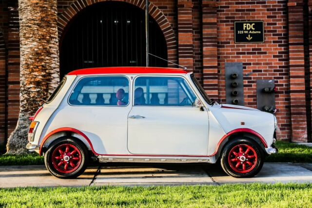 Austin Mini Cooper 1275S 1965 image number 27