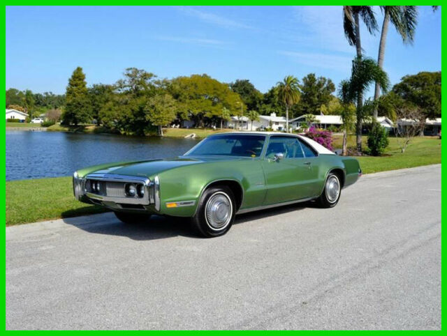 Oldsmobile Toronado 1970 image number 0