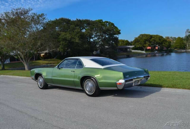 Oldsmobile Toronado 1970 image number 27