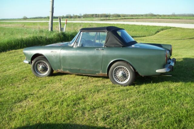 Sunbeam Alpine 1967 image number 3