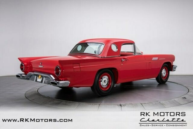 Ford Thunderbird 1957 image number 10