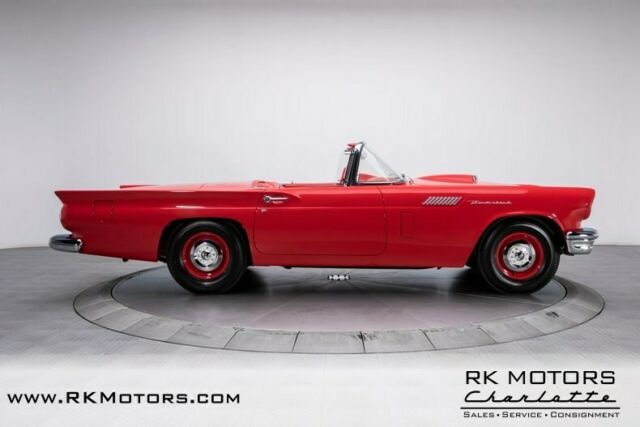 Ford Thunderbird 1957 image number 17