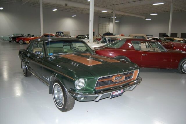 Ford Mustang 1967 image number 29