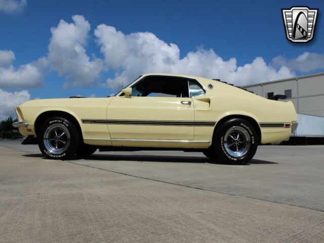 Ford Mustang 1969 image number 23