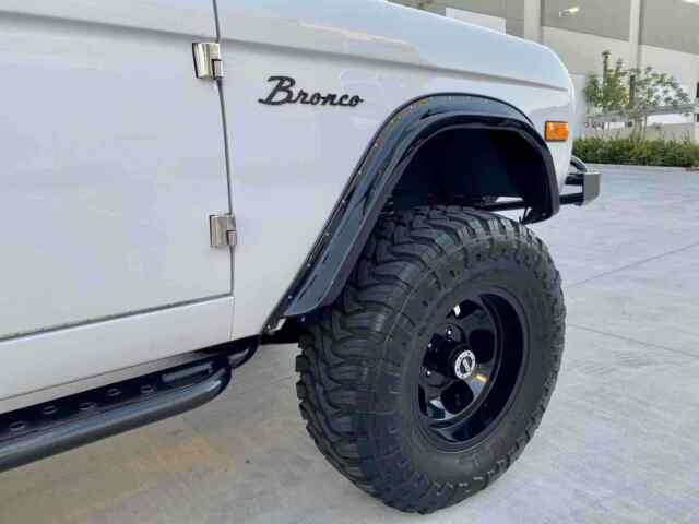 Ford Bronco 1974 image number 19