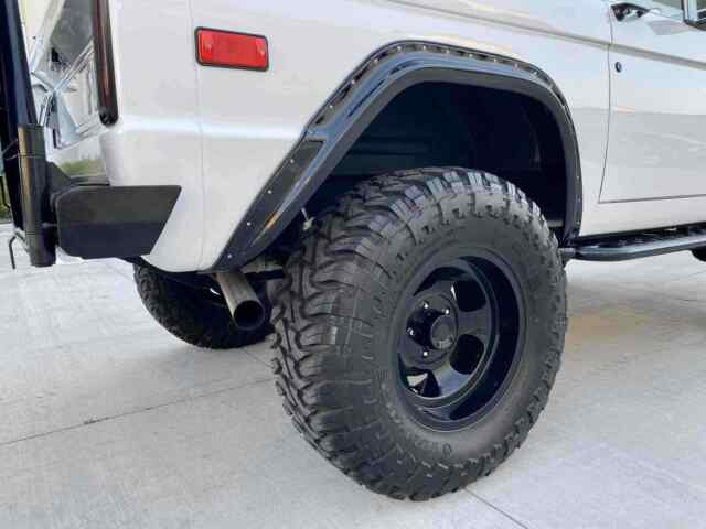 Ford Bronco 1974 image number 20