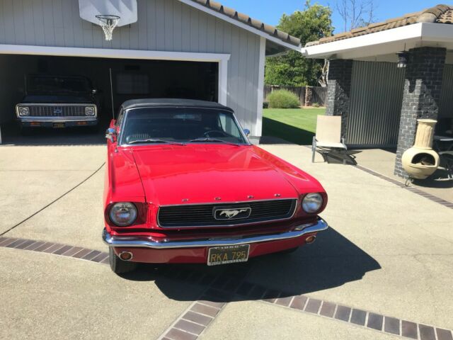 Ford Mustang 1966 image number 21