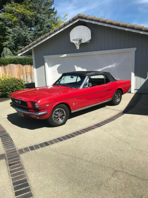 Ford Mustang 1966 image number 30