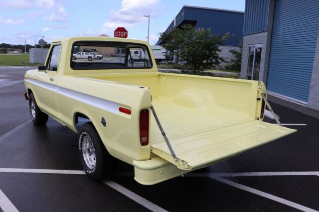 Ford F-100 1976 image number 9