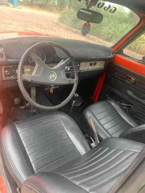 Volkswagen Super Beetle 1979 image number 18