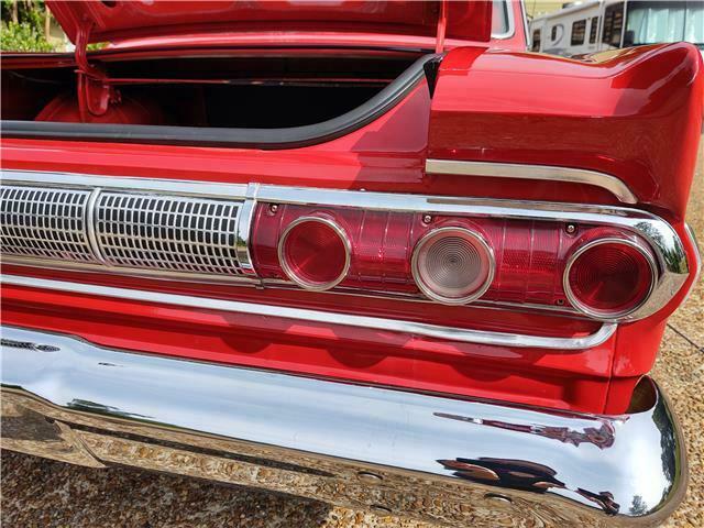 Mercury Comet 1964 image number 33