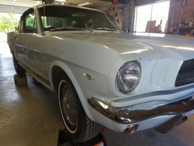 Ford Mustang 1965 image number 28