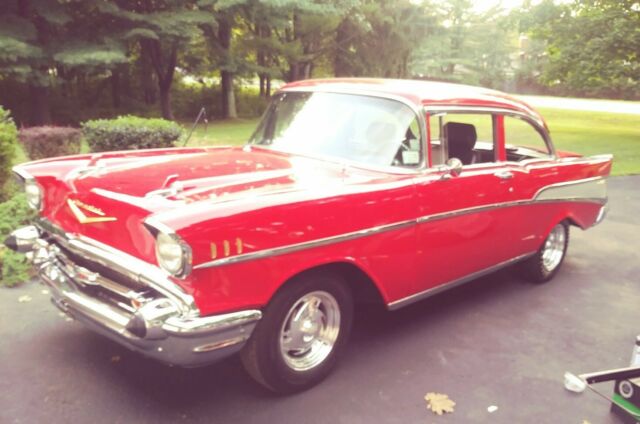 Chevrolet Bel Air/150/210 1957 image number 1