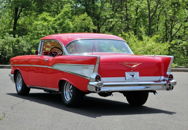 Chevrolet Bel Air/150/210 1957 image number 27