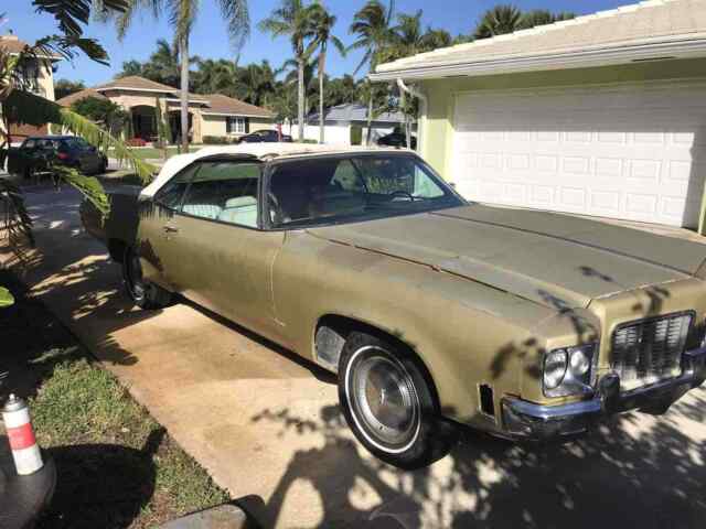 Oldsmobile Delta 88 1971 image number 0