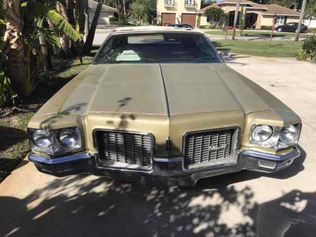 Oldsmobile Delta 88 1971 image number 2