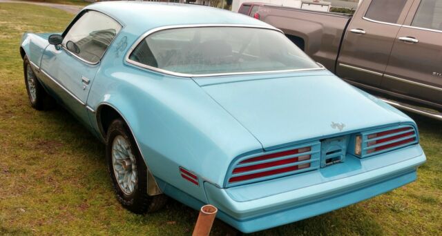 Pontiac Firebird 1977 image number 20