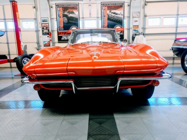 Chevrolet Corvette 1964 image number 25