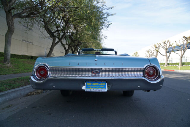 Ford Galaxie 500XL 352 V8 Convertible 1962 image number 11