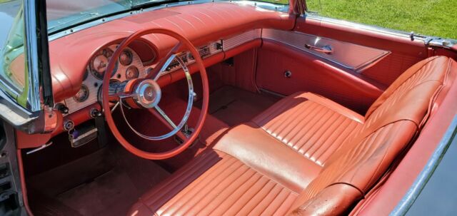 Ford Thunderbird 1957 image number 18