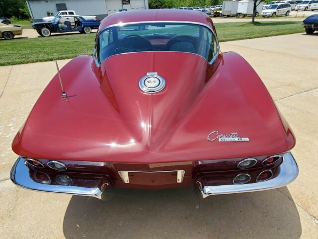 Chevrolet Corvette 1965 image number 31