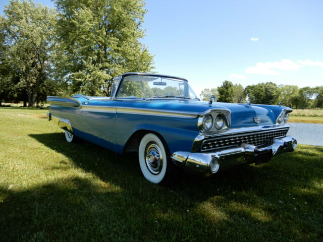 Ford Fairlane 1959 image number 11