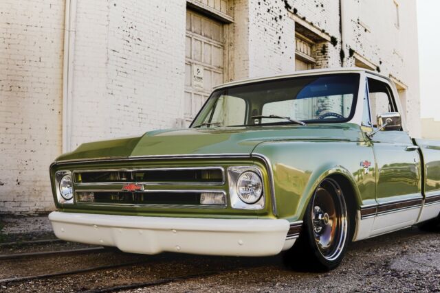 Chevrolet C-10 1967 image number 3